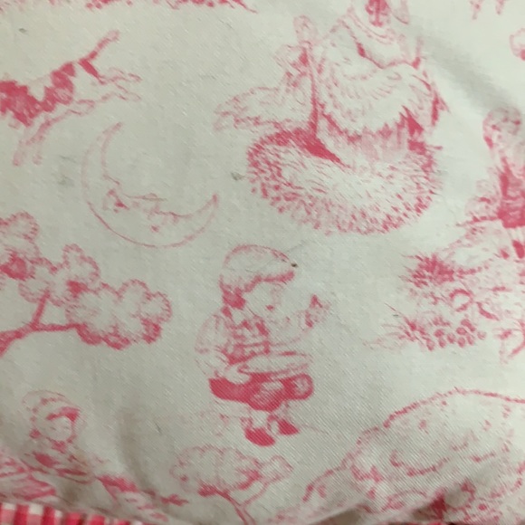 Nursery Rhyme Toille Pillow - Picture 3 of 8